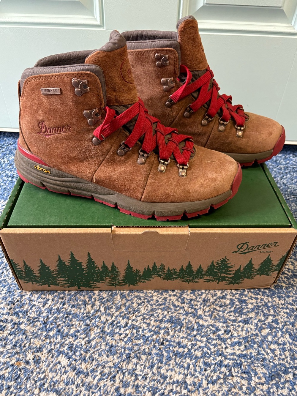 Danner Men's 600 Brown/Red Suede Hiking Boots
